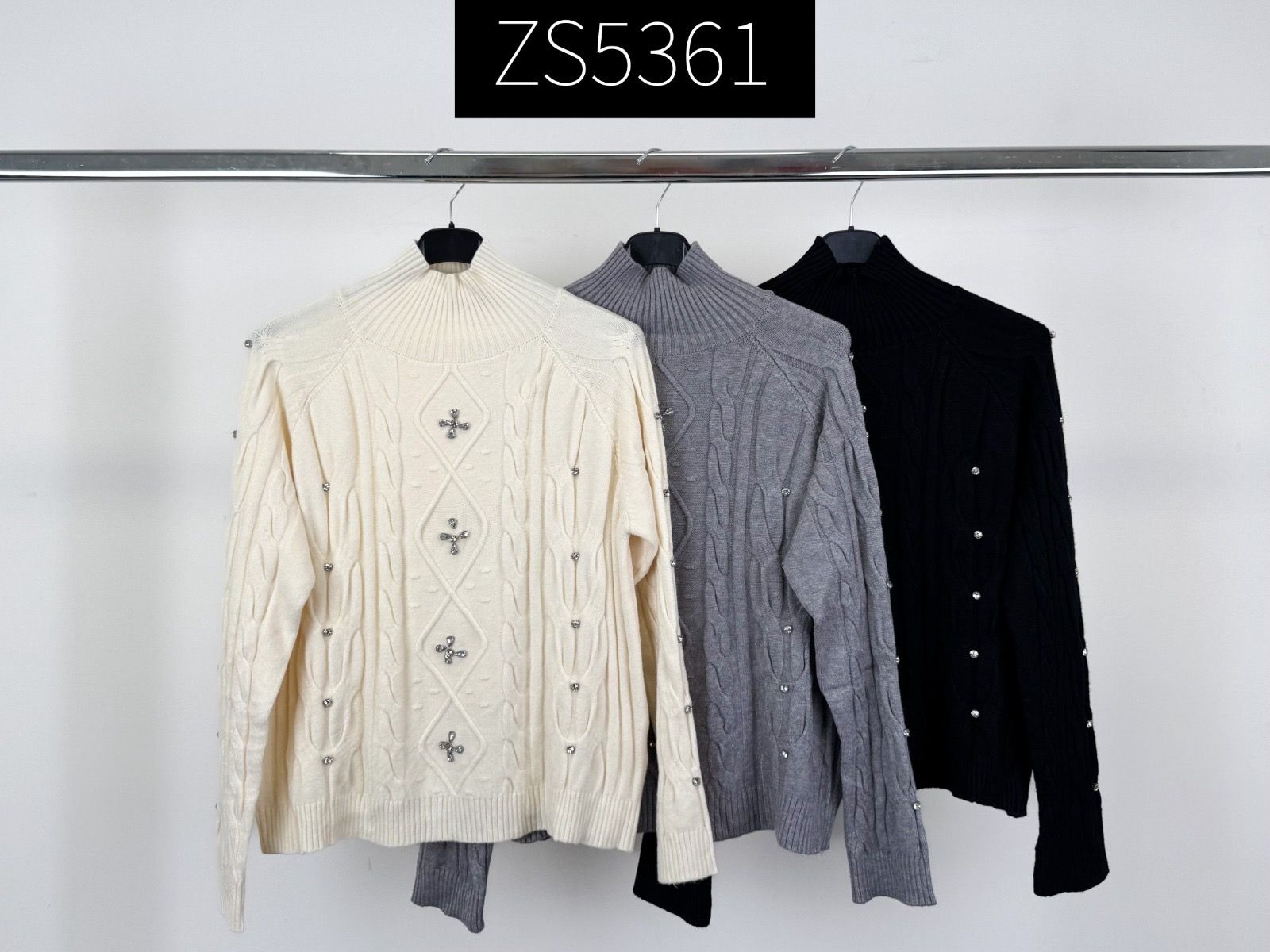 Sweter