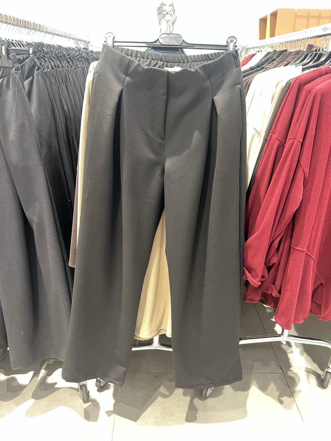 Spodnie Wide Leg z Plisami