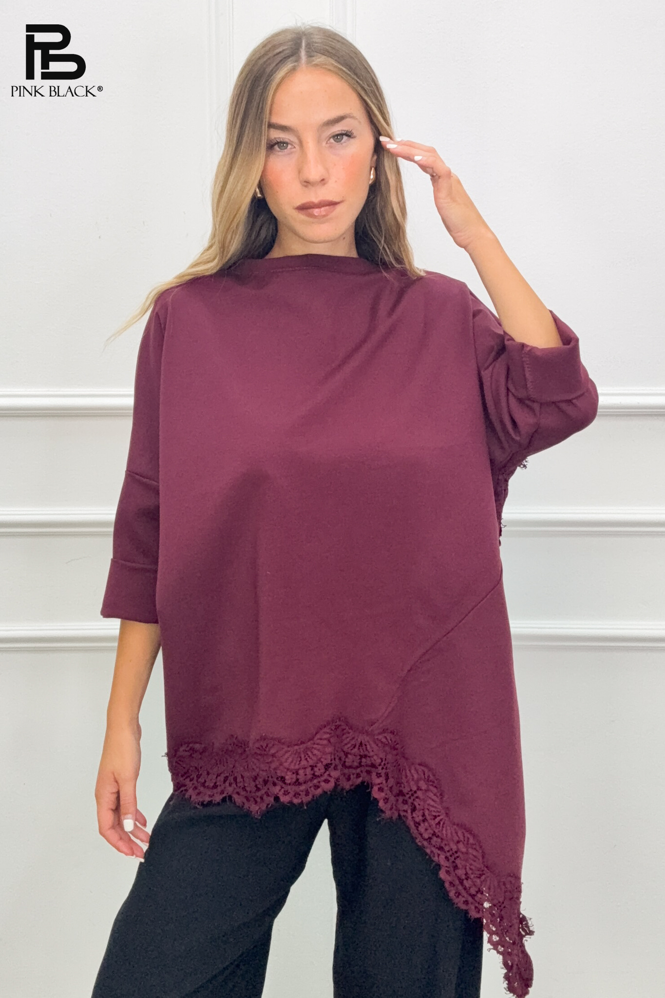 Bluzka oversize z koronką