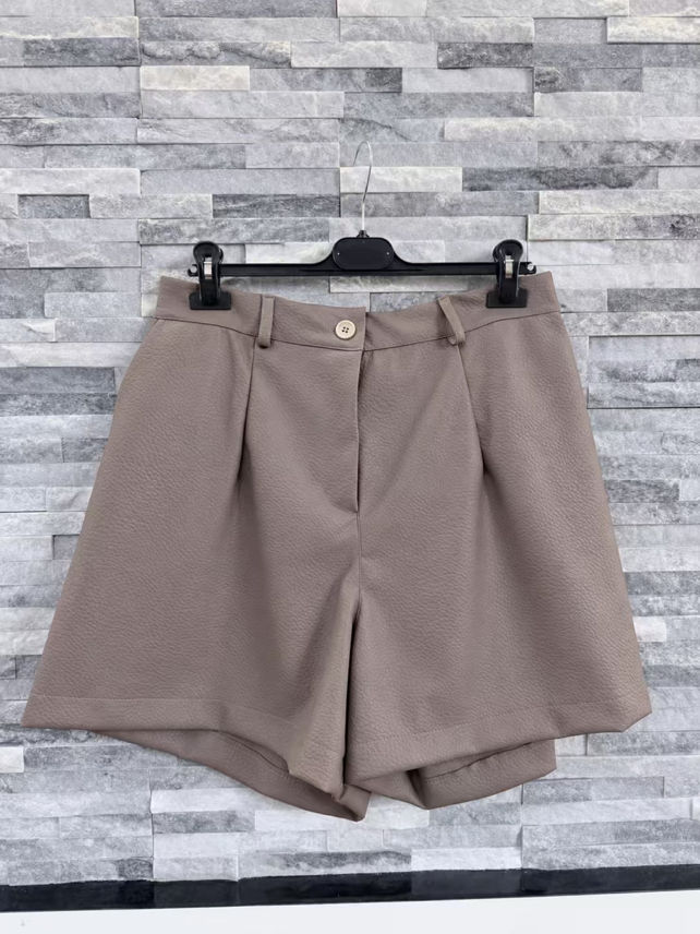 Szorty z Ekoskóry High Waist