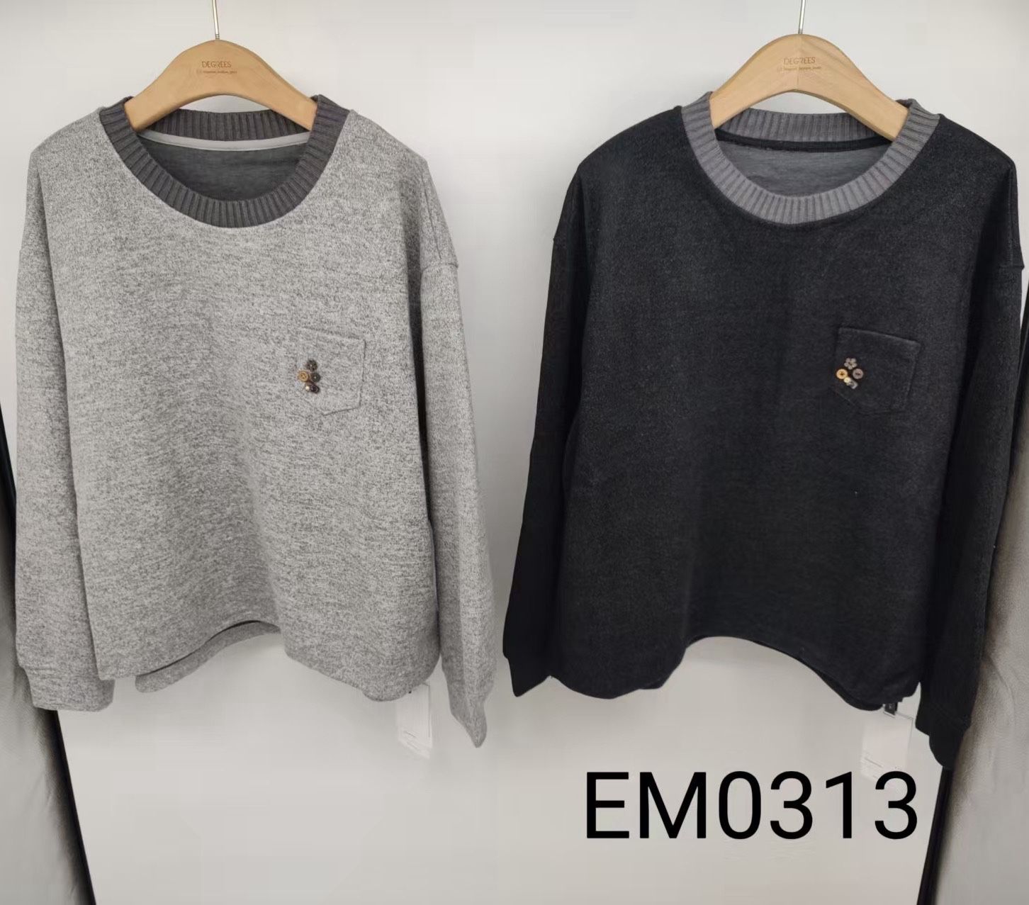 Sweter luźny z kieszeniami