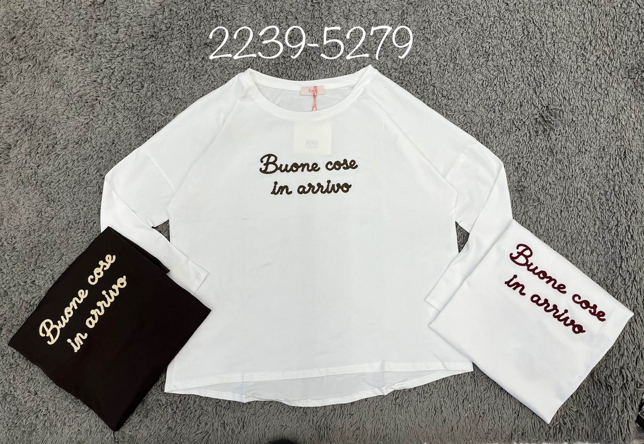 Bluzka z haftem raglan