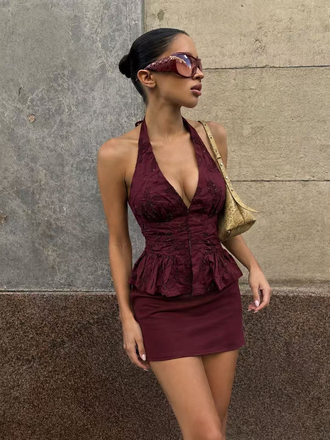 Bluzka Halter z Baskinką