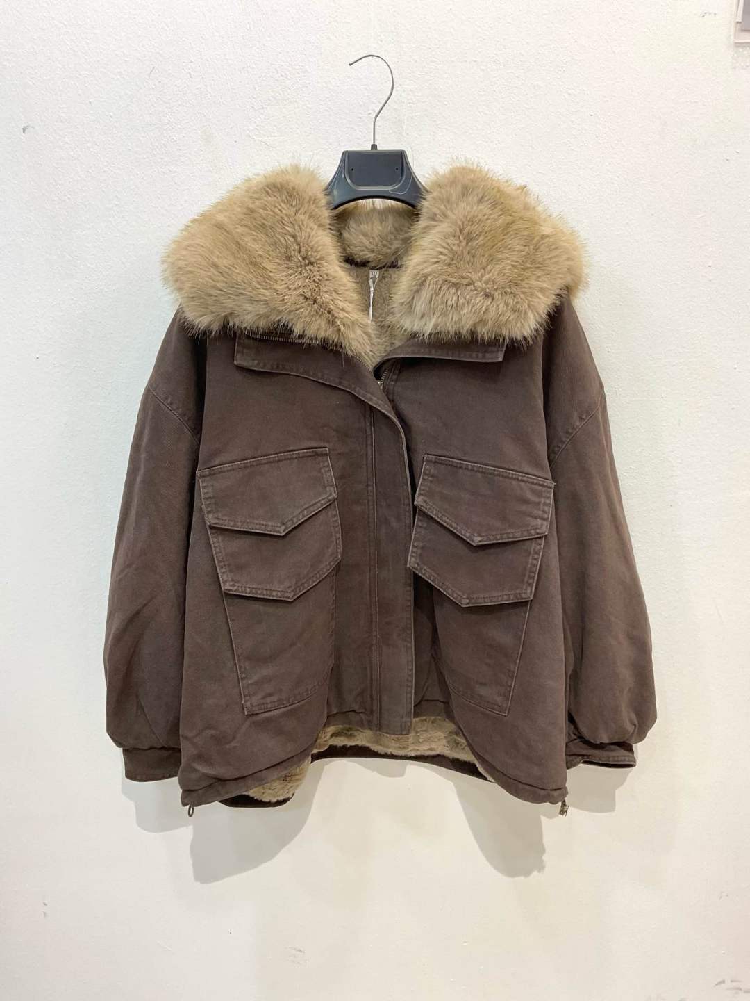 Kurtka Oversize z Kołnierzem