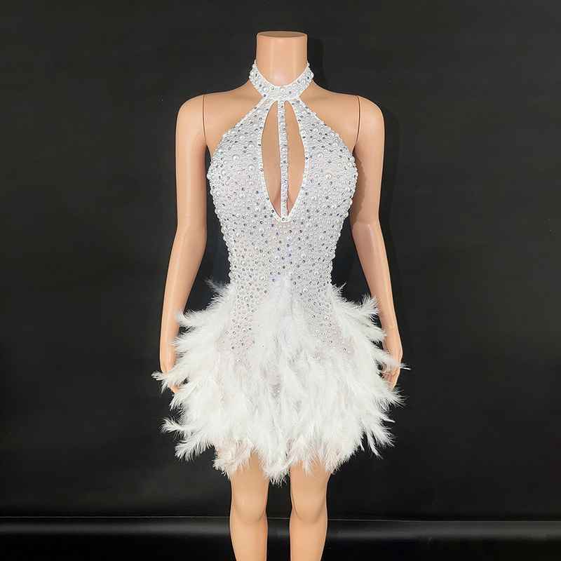 Sukienka Dopasowana Mini Halter