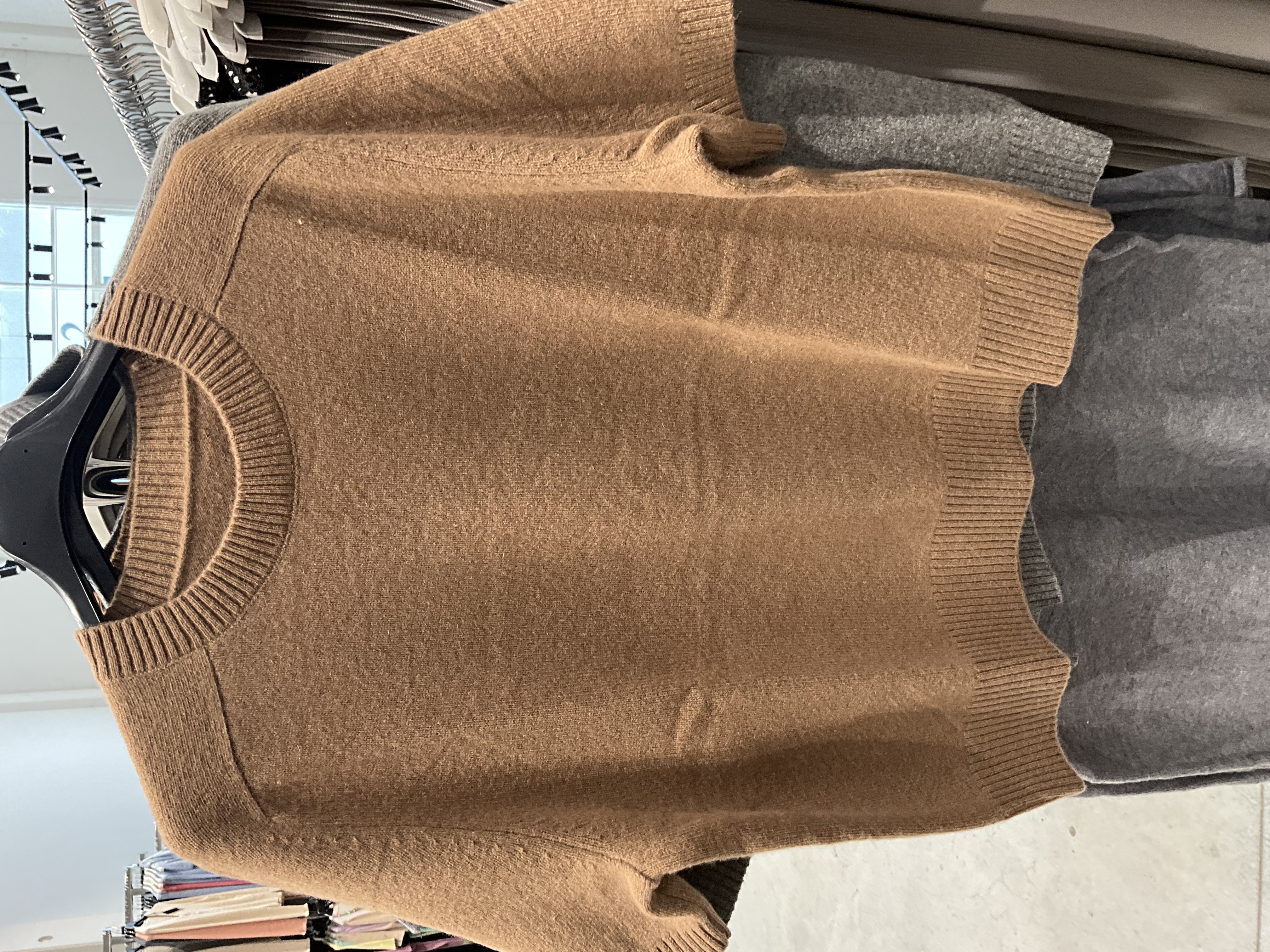 Sweter Krótki Prążkowany